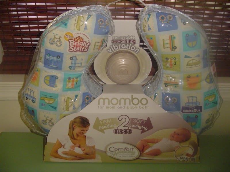 Mombo Breastfeeding Pillow