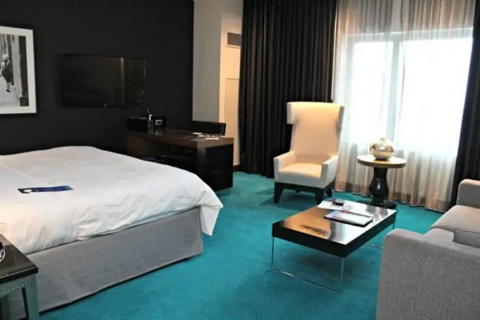 Best Place To Stay When Visiting The Mall Of America - Radisson Blu