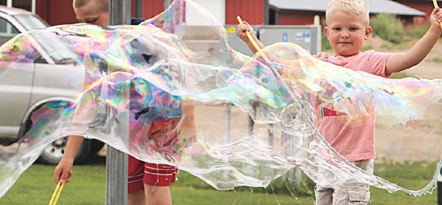 25 Affordable Or Free Kids Activities For Your Backyard - WOWmazing Bubble Wand & Giant Bubbles (affordable backyard fun)