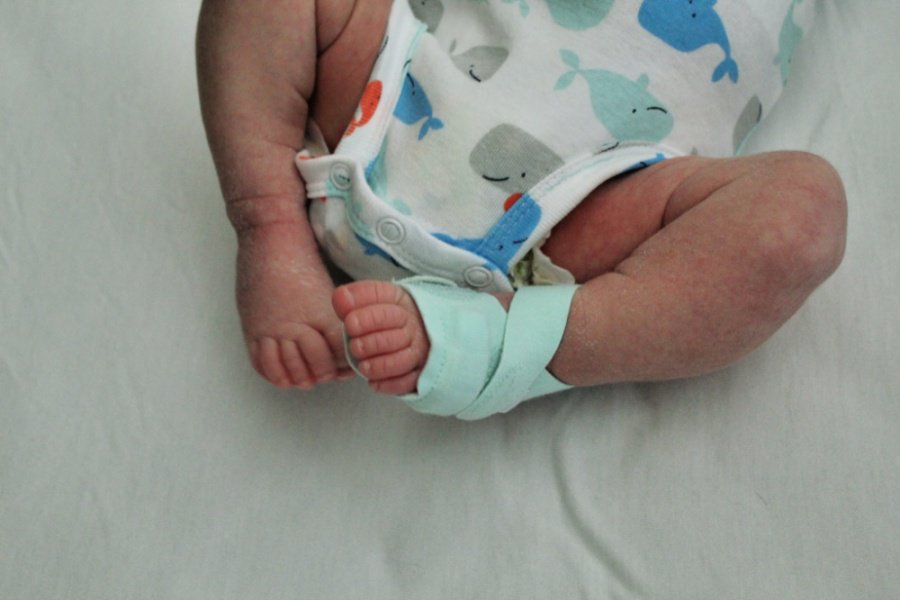 how new parents can reduce anxiety with a new baby
