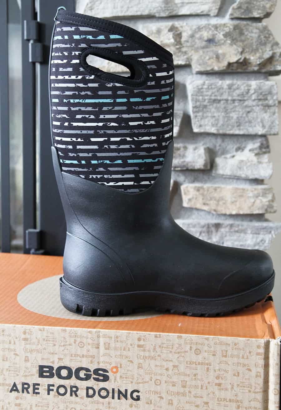 BOGS Boys Neo-Classic Spot Stripes Waterproof Winter Boot