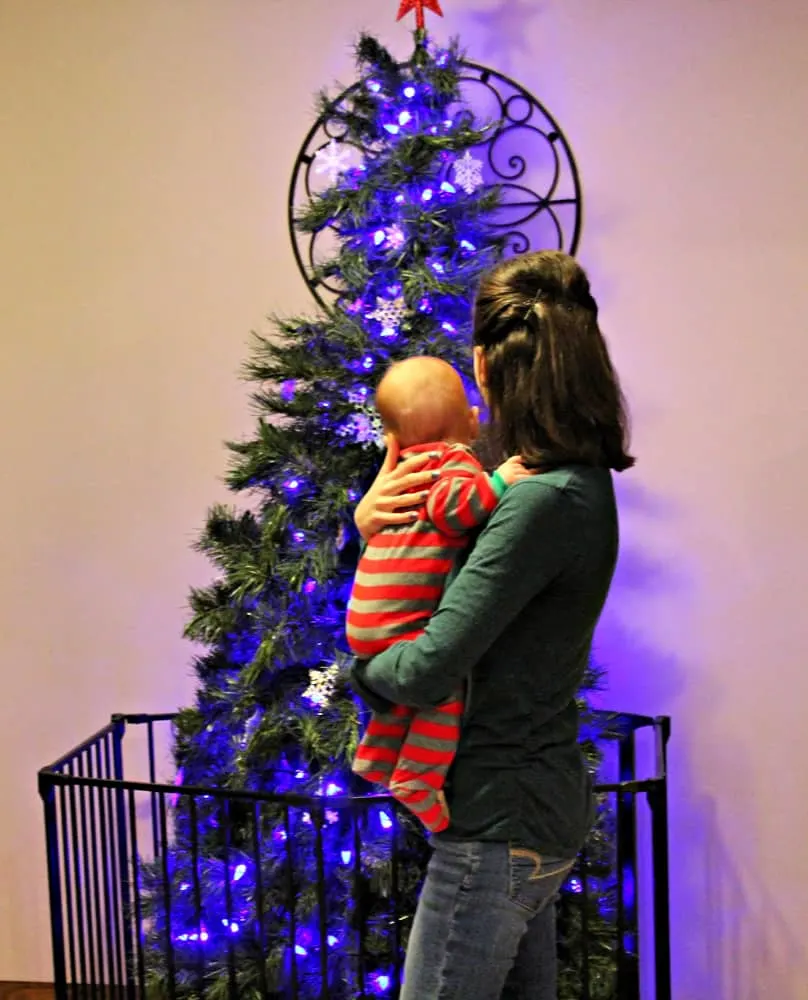 Survive The Holidays As A New Mom