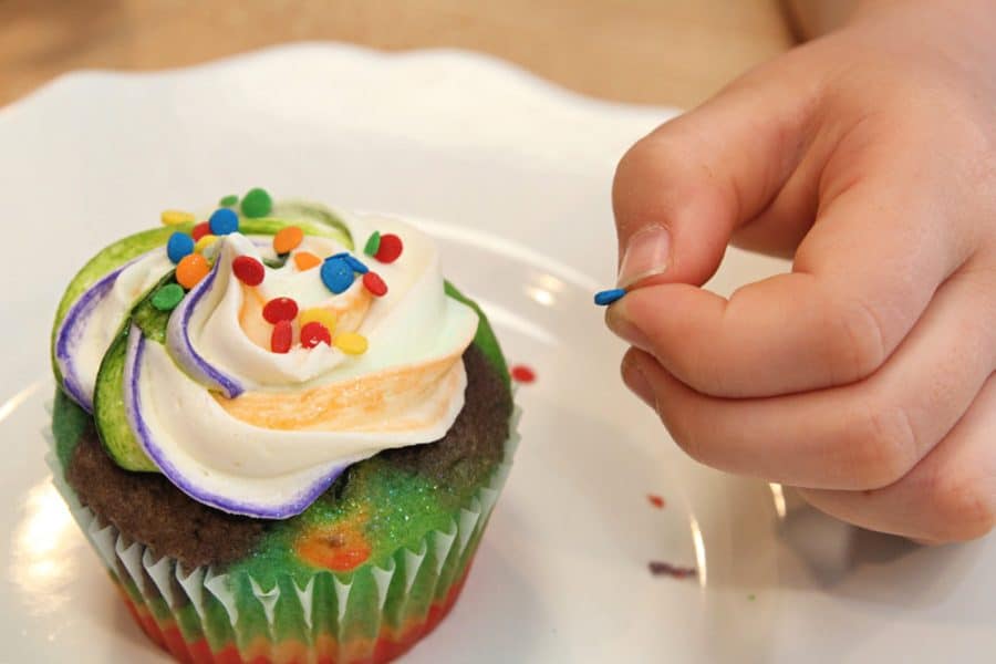 Easy Rainbow Cupcakes Recipe + Incorporating Arts & Crafts Into Home Education Routines With Michaels Same Day Delivery