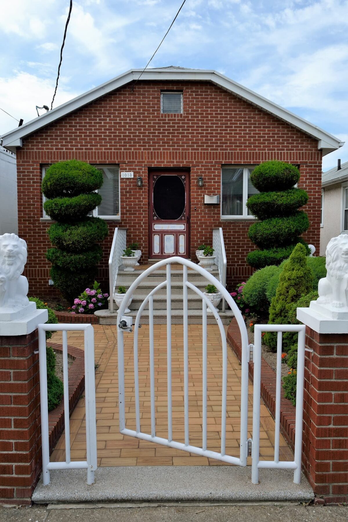 house with gate - Top 10 Ways To Add Curb Appeal To Your Home