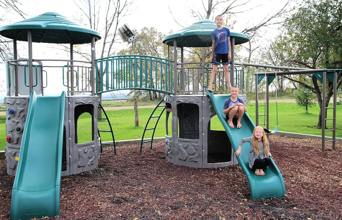 kids on playground - Lifetime Double Adventure Tower Playset Review