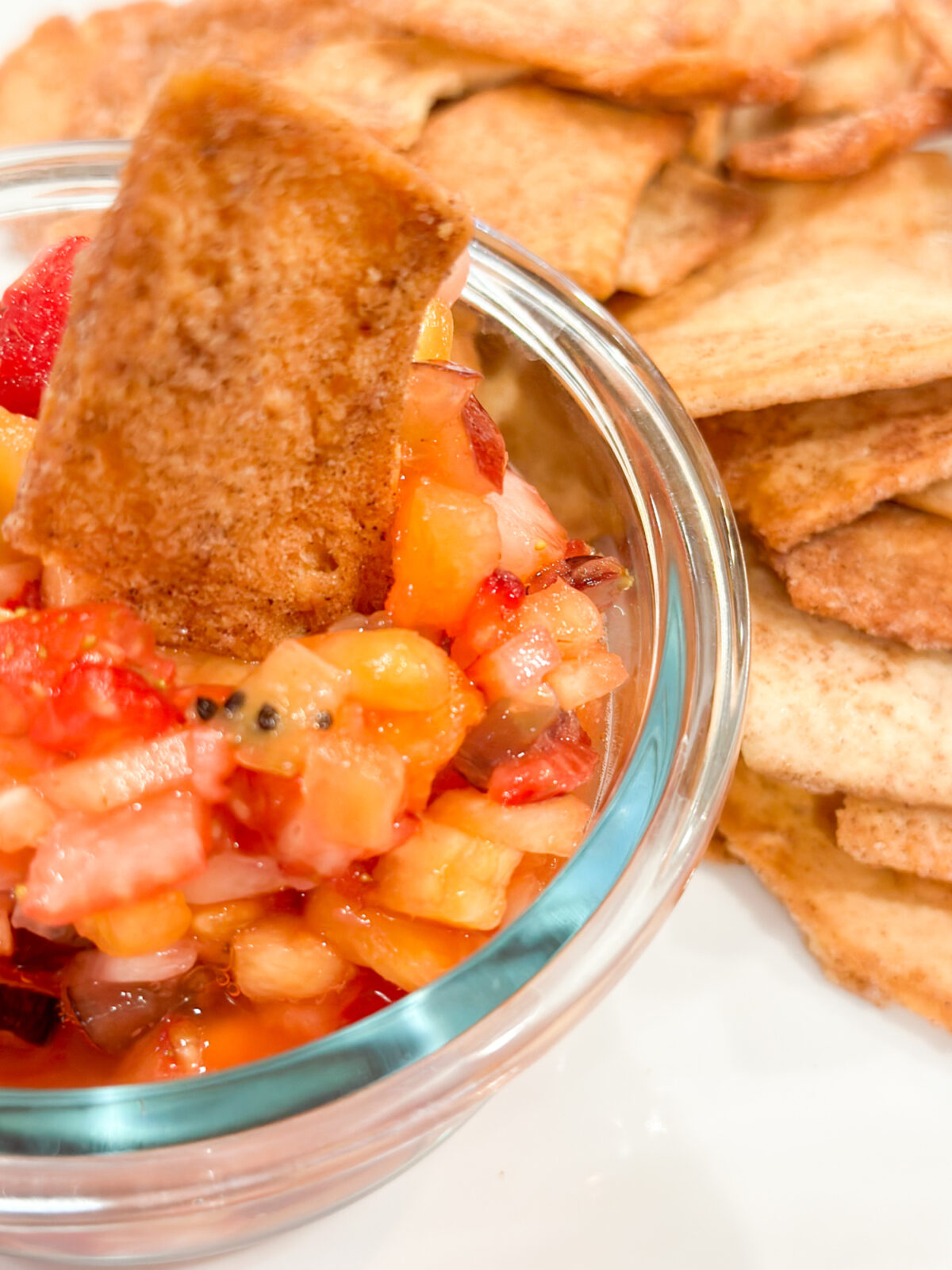 fruit and chips - Sweet Fruit Salsa Recipe (1)