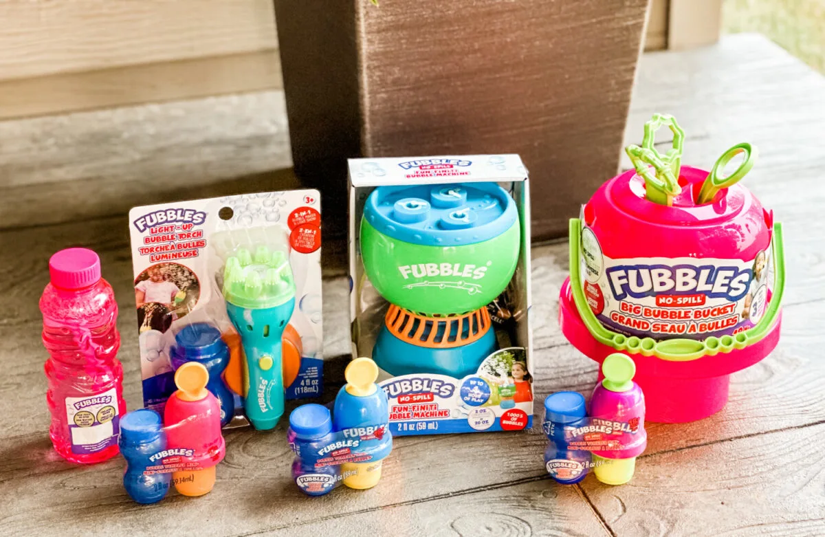 The Best Bubbles Toys: Fubbles Review + Giveaway